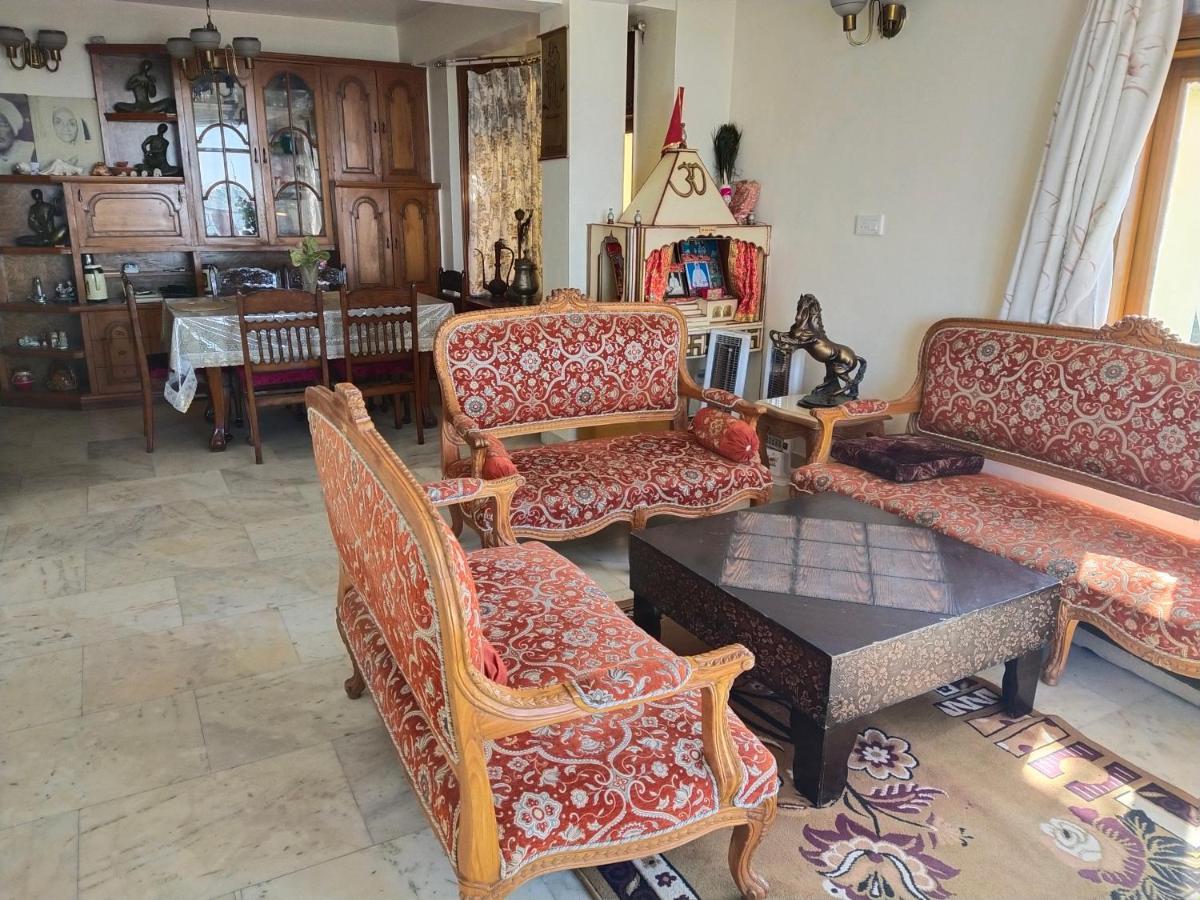 Dhanlaxmi Apartments Shimla Zewnętrze zdjęcie