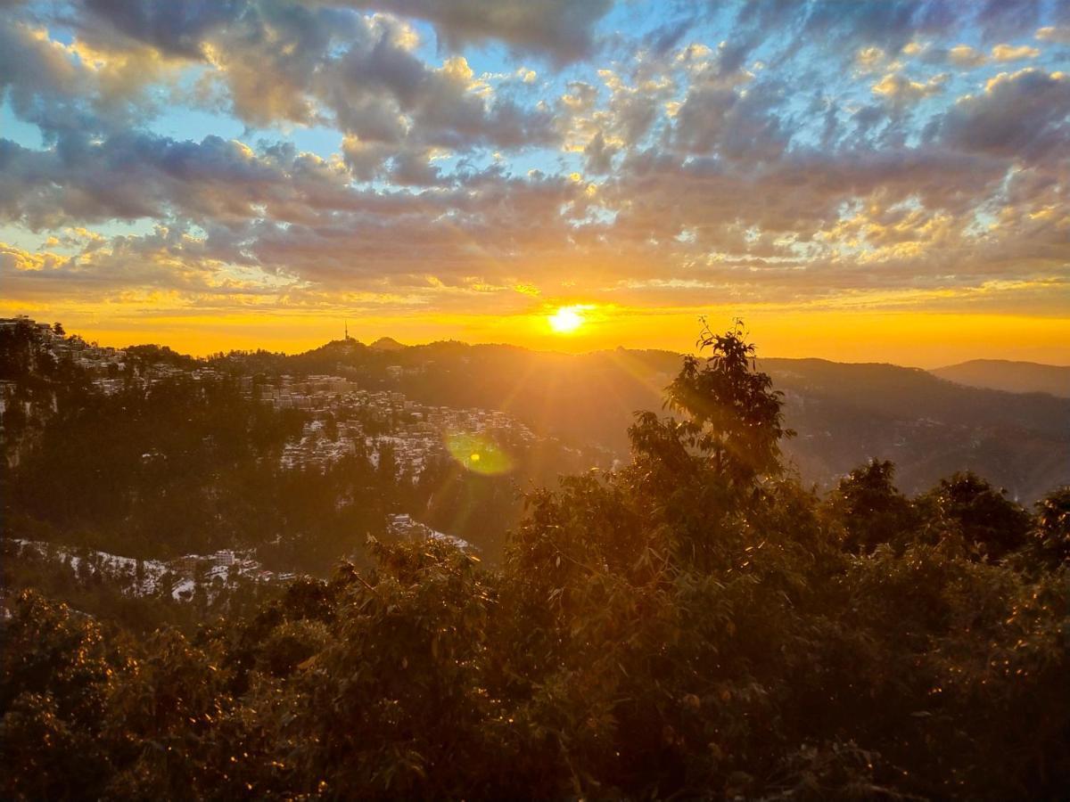 Dhanlaxmi Apartments Shimla Zewnętrze zdjęcie